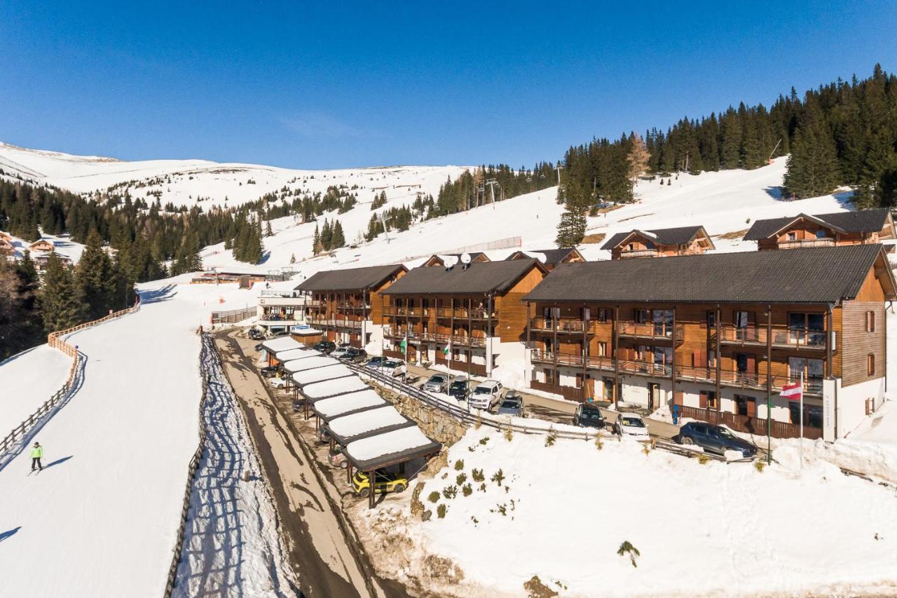 Sissi Park 4*